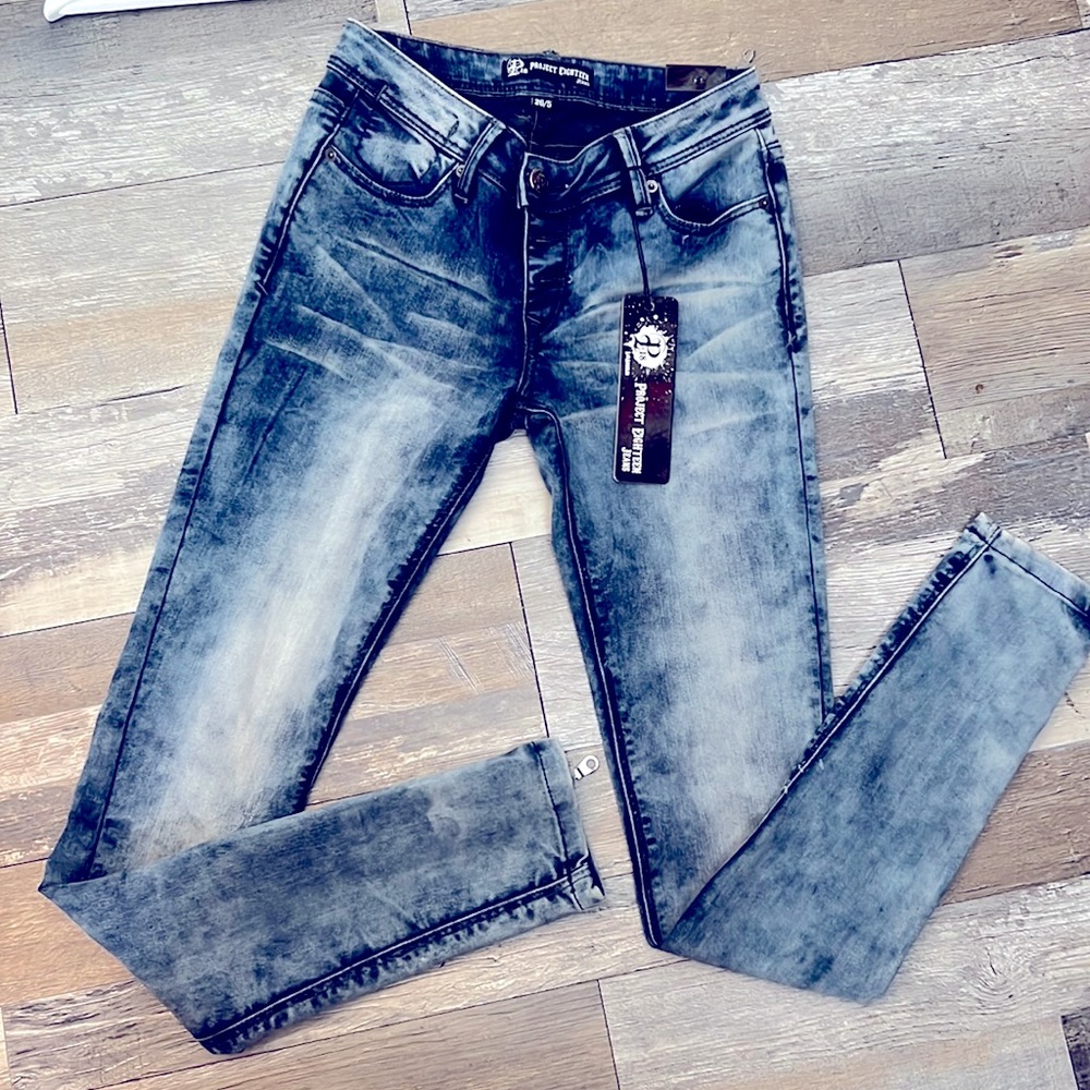 Project 18 NWT Booty lifting blue jeans 26/5 Labella 
Skinny Mid rise unisex